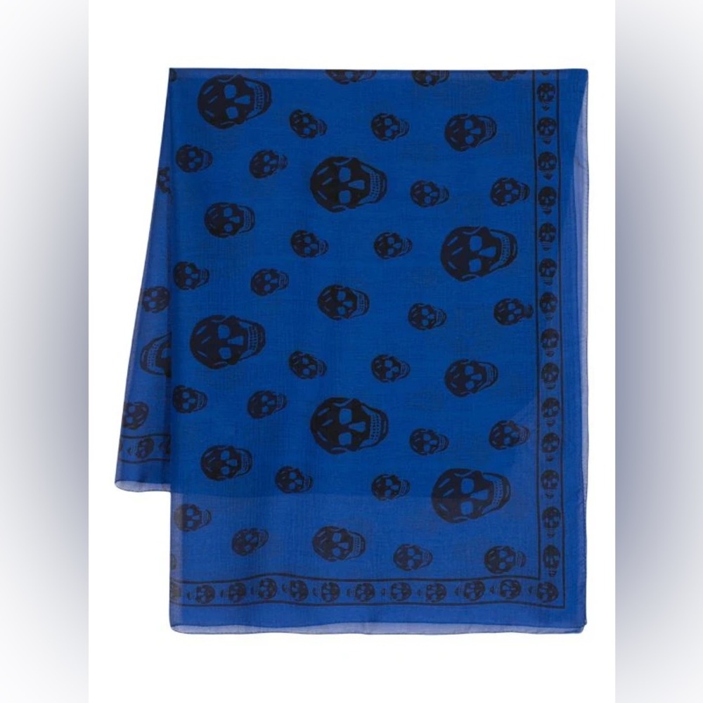 Alexander McQueen skull-print silk scarf